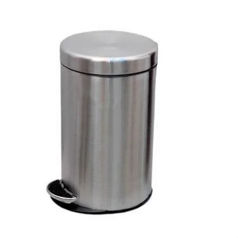 Silver Stainless Steel Pedal Dust Bin 7inch 10inch For Office