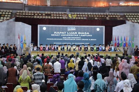 Unila Kukuhkan Guru Besar Universitas Lampung