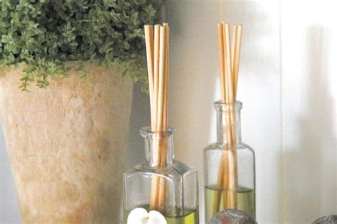 DIY Reed Diffusers Make Your Home Smell Amazing Naturally Reed