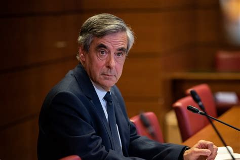 Justice Emplois fictifs la peine de François Fillon sera réexaminée