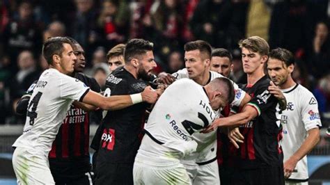 Hasil AC Milan Vs Spezia Olivier Giroud Cetak Gol Dan Kartu Merah AC