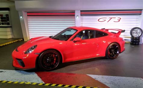 Porsche 911 GT3 Launched In India Priced At Rs 2 31 Crore CarandBike