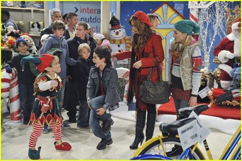 Debby Ryan: Jessie's Christmas Story! | Photo 451219 - Photo Gallery ...