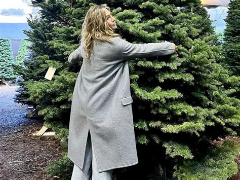 Billie Eilish Did Not Have More Fun As A Blonde Says She Was Treated Differently