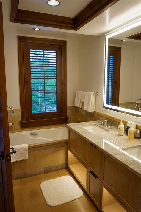 Jackson Hole Wyoming Travel Guide - The Ultimate Outdoor Adventure in