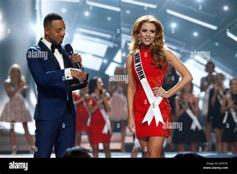 Terrence J Miss New York Usa Hannah Lopa In Attendance For 2017 Miss