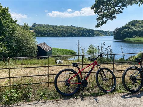 Cornwall's Most Scenic Cycle Trail (with Lakeside Cycles, Helston