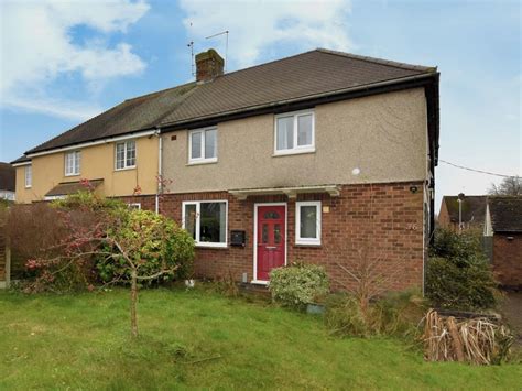 3 Bed Semi Detached House For Sale In Bedford Road Denton Northampton