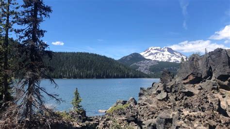 Sparks Lake Oregon Complete Guide Hiking Camping Paddling