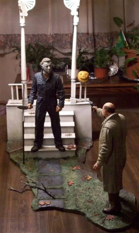 Halloween Statue Set Rare Michael Myers Dr Loomis Night He Came Home