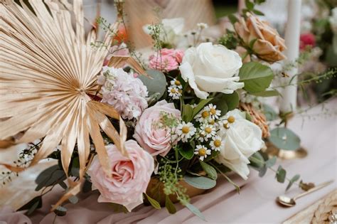 Detalhe Simples E Bonito Do Conceito De Casamento Foto Premium