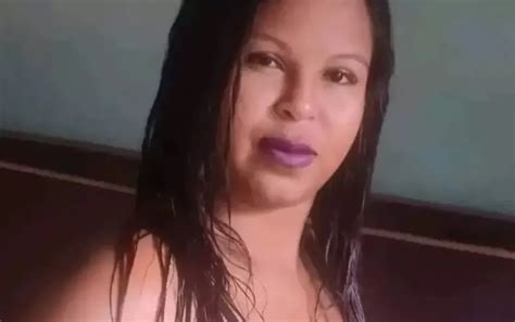 Mulher Morta A Facadas E Decapitada Na Frente Dos Filhos Ex Marido