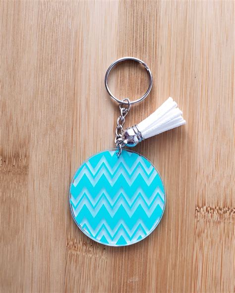 How To Make Acrylic Keychains With Cricut Moms And Crafters Atelier