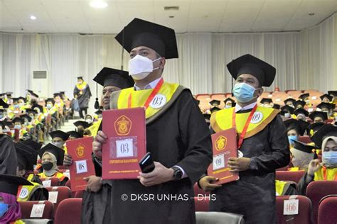 Wisuda Periode Ii Tahap Tahun Akademik Unhas Tambah