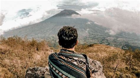 Gunung Yang Cocok Untuk Pendaki Pemula Menurut Fiersa Besari Salah