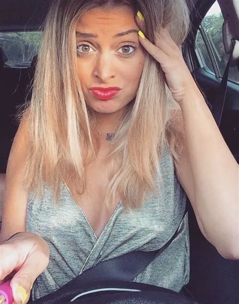 Photos Les Anges Mélanie et Coralie en bikini c est chaud Public