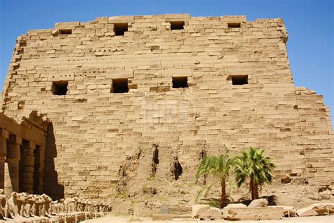 Temple Of Amun Re Karnak Facts Architecture Precinct Of Amun History