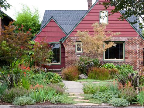 Front Yard Gardens With No Grass