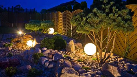 How To Install Landscape Lights