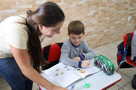 Jornal Dos Bairros Matrículas Para Novos Alunos Da Rede Municipal De