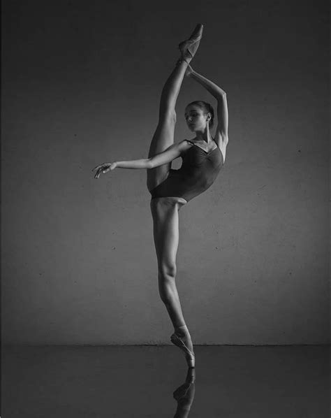 Pin By Photographer Max Modén On Ballerina Ballet Photography Dance Picture Poses Ballet Poses