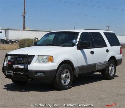 Sell Used 2004 Ford Expedition Xlt 4x4 Suv 54l V8 3rd Row Seats Power Windowslocks Ac In