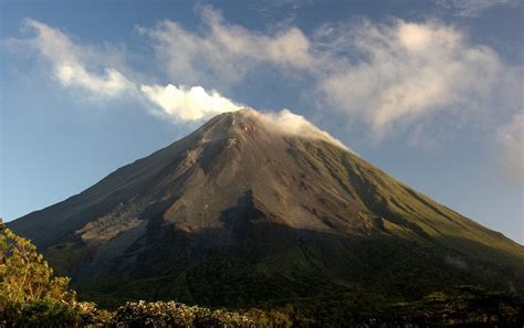 Arenal Volcano | | Alluring World