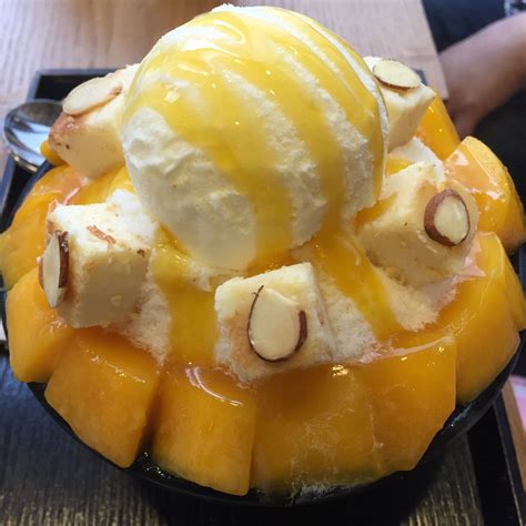 Hobing! Mango Cheese Bingsu | Food, Bingsu, Fruit