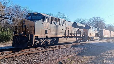 CSXT 3198 Leads CSX M580 Out Of Columbia SC Going To Greenwood SC On