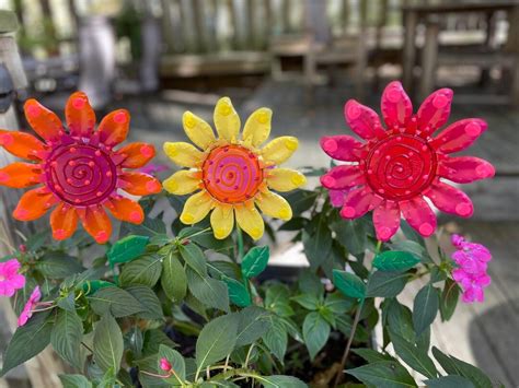 Set Of Three Metal Sunflower Garden Stakesyard Decoration Metal Art