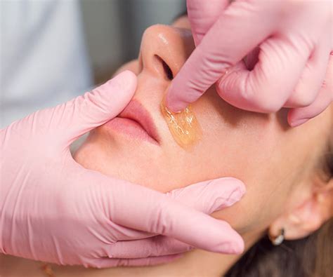 3 solutions pour se débarrasser des poils sur le visage Centre Laser