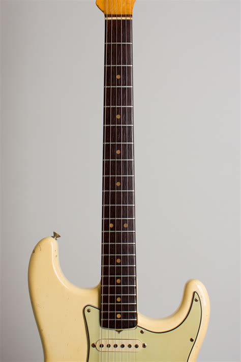 Fender Stratocaster With Gold Hardware Solid Body Electric Guitar 1964 Retrofret