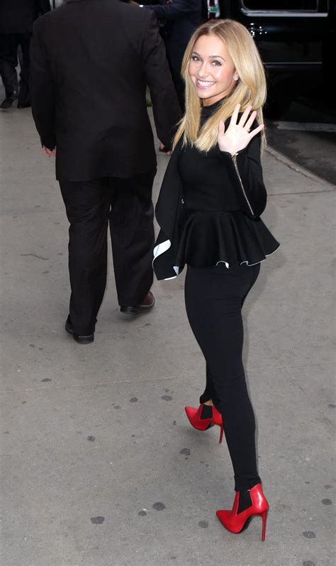 Hayden Panettiere Shows Off Her Ass Wearing Black Tights At Good Morning Americ Porn Pictures