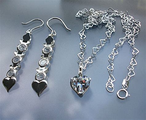 Juego De Aretes Dije Cadena Corazón Amor Plata Ley 890 00 en