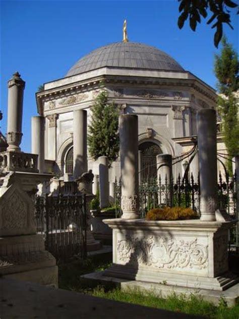 The Tomb of Sultan Abdulhamid II and Sultan Mahmud II - Istanbul ...