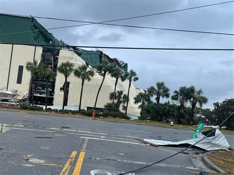 PHOTO 3 Angles Of Severe Tornado Damage On Thomas Drive In Panama City ...