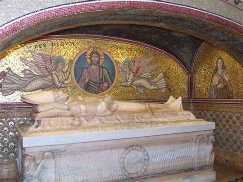 Tomb Of Pope Pius Xi He Had A Devotion To St Therese Of Lisieux