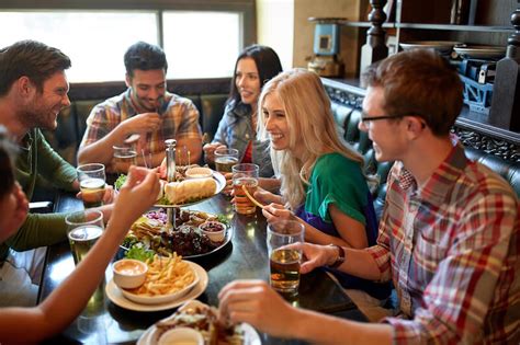 Eating With Locals The Ultimate Guide To Social Dining