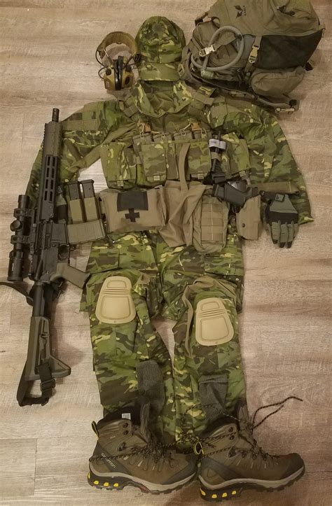 Multicam Arid Uniform