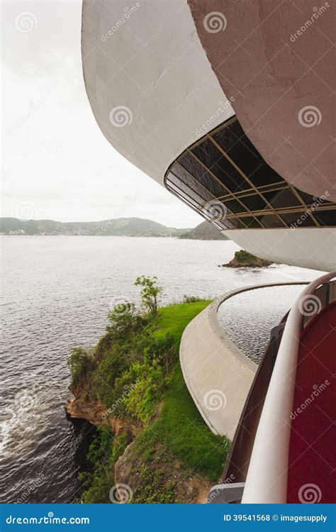 Museu De Arte Contempor Nea De Niteroi Rio De Janeiro Brasil Novemb