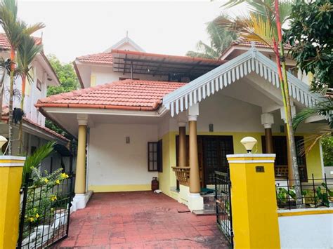 3 BHK 1762 Sq Ft Gated Villa For Sale At Veliyakulam Near Tripunithura