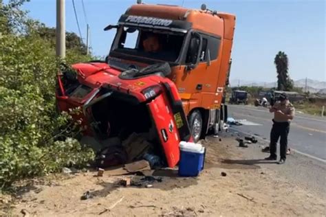 Áncash Dos Muertos Deja Choque Entre Tráiler Y Camioneta En Huarmey