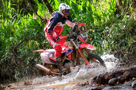 Equipe Honda Racing abre Rally Minas Brasil 2023 na liderança de duas