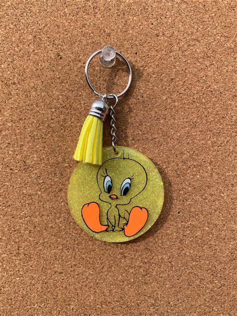 Looney Tunes Keychainstweety Bird Daffy Duckporky Pigclassic