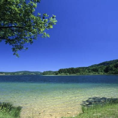 Lac D Ilay Montagnes Du Jura