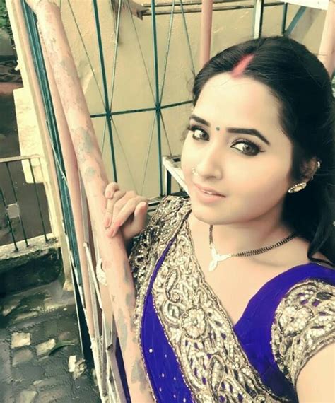 Kajal Raghwani Hot Wallpapers Picture Image Gallery Hd Photos Pics