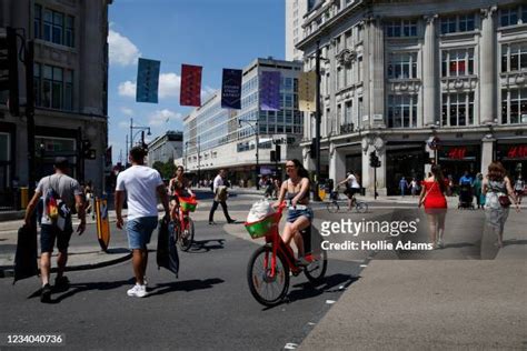 227595 Road Cyclist Stock Photos High Res Pictures And Images