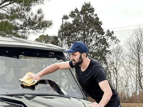 How To Clean A UTV Windshield Side By Side Stuff