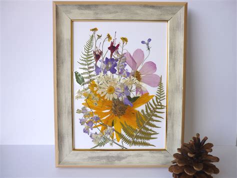 Pressed flower frame, Framed dried flowers, Christmas gift for mom ...