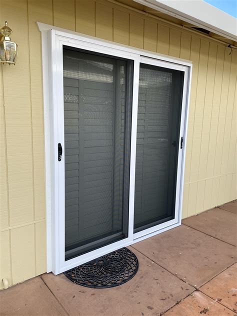 Learn About Installing Sliding Screen Doors in Vista - North County